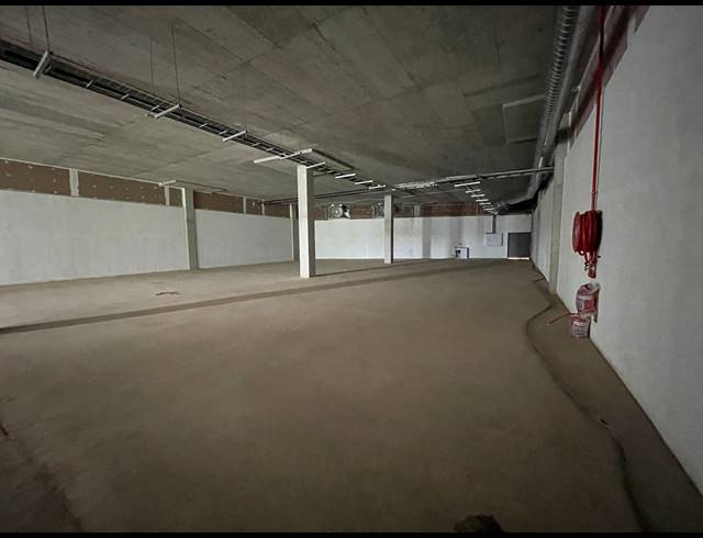 500M² BUSINESS CENTRE TO LET IN PARKDENE